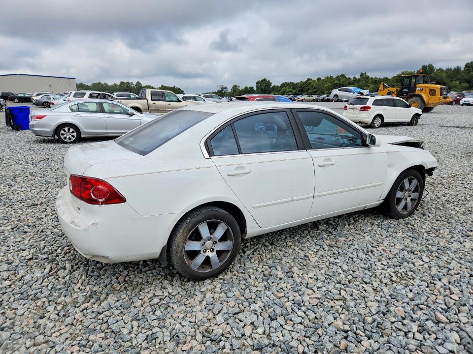 Photo 3 from auction – 2007 KIA OPTIMA with VIN KNAGE123475131732