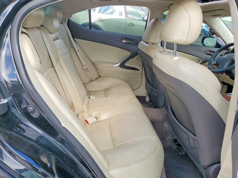 Photo 10 from auction – 2011 LEXUS IS with VIN JTHCE5C2XB5001136