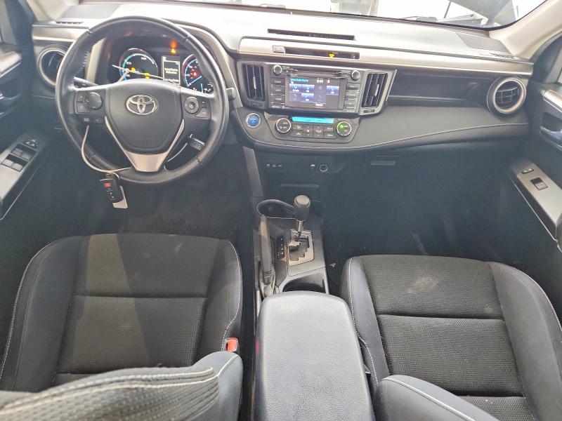 Zdjęcie 8 z aukcji – 2016 TOYOTA RAV4 z VIN JTMRJREV1GD030754