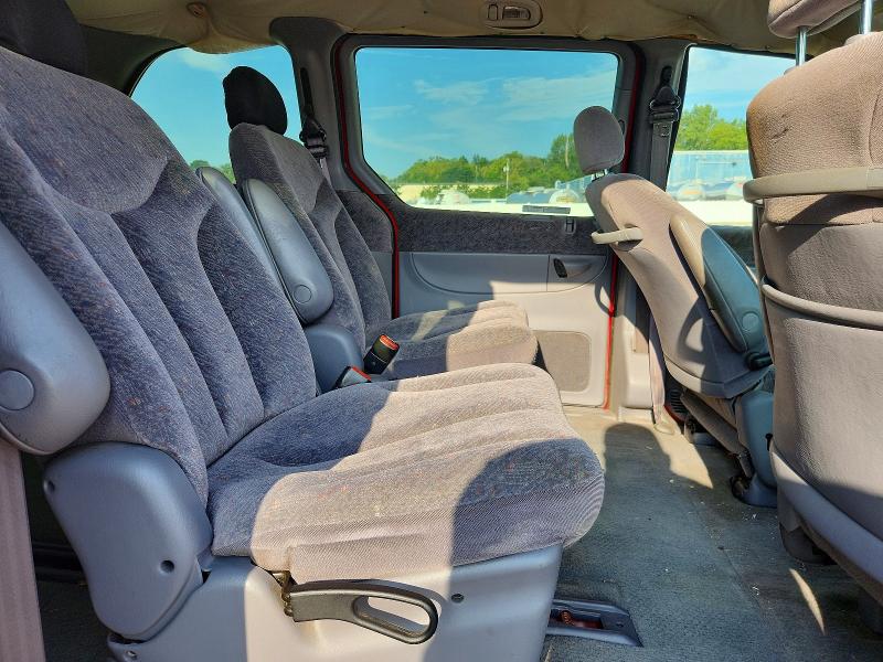 Photo 11 from auction – 2000 DODGE CARAVAN with VIN 2B4GP45G9YR655179