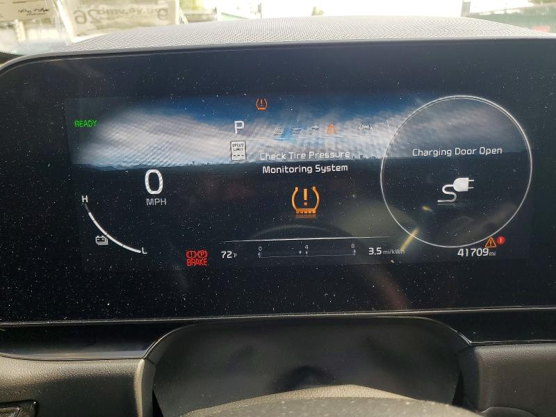 Photo 9 from auction – 2024 KIA NIRO with VIN KNDCR3L14R5122496
