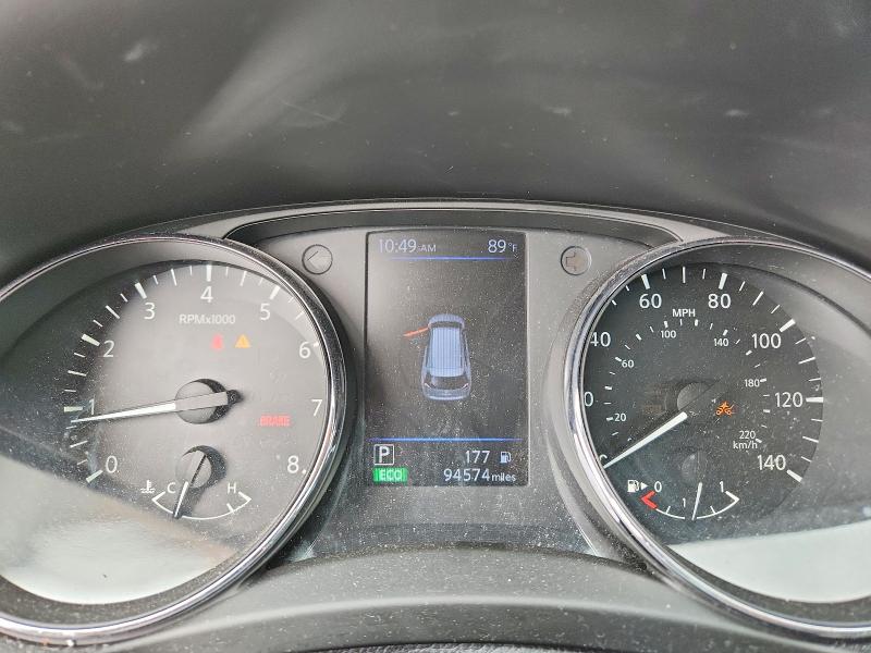 Photo 9 from auction – 2018 NISSAN ROGUE with VIN 5N1AT2MT1JC769596