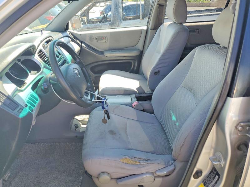 Photo 7 from auction – 2005 TOYOTA HIGHLANDER with VIN JTEGP21A250066372