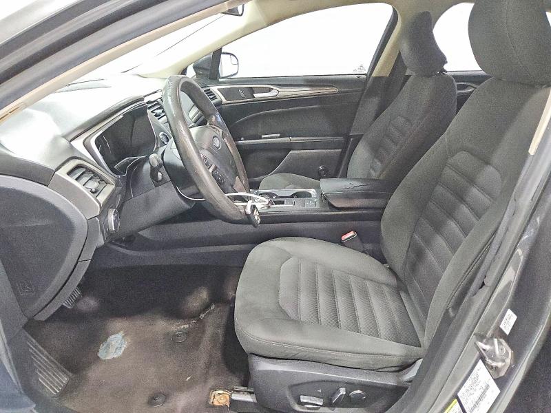 Photo 7 from auction – 2017 FORD FUSION with VIN 3FA6P0LU7HR358606
