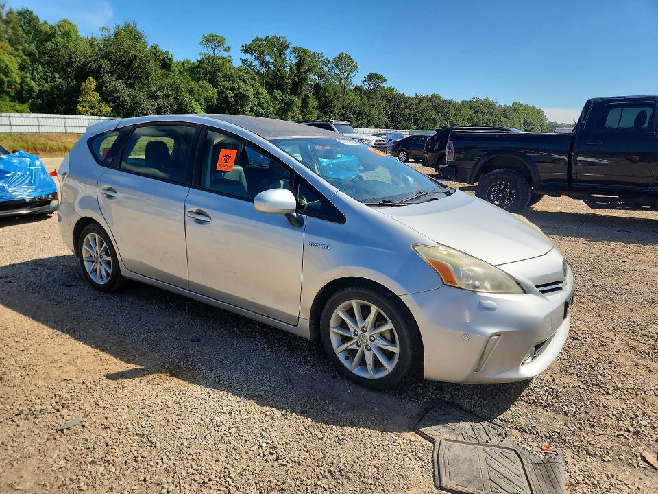 Photo 4 from auction – 2012 TOYOTA PRIUS V with VIN JTDZN3EU3C3045135