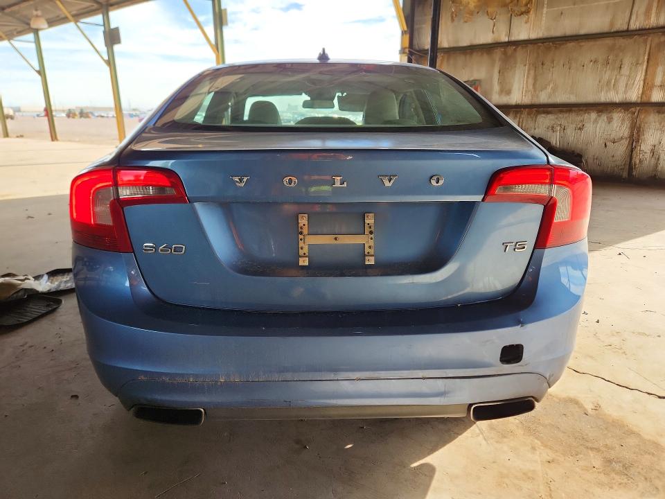 Фото 6 с аукциона – 2014 VOLVO S60 с VIN YV1612FS4E2286582