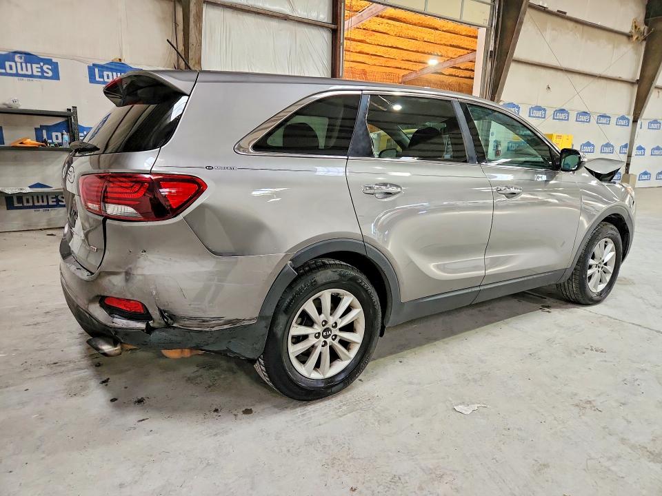 Снимка 3 от търг – 2019 KIA SORENTO с VIN 5XYPG4A31KG522949