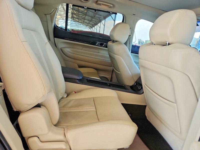Photo 11 from auction – 2016 LINCOLN MKT with VIN 2LMHJ5ATXGBL03155