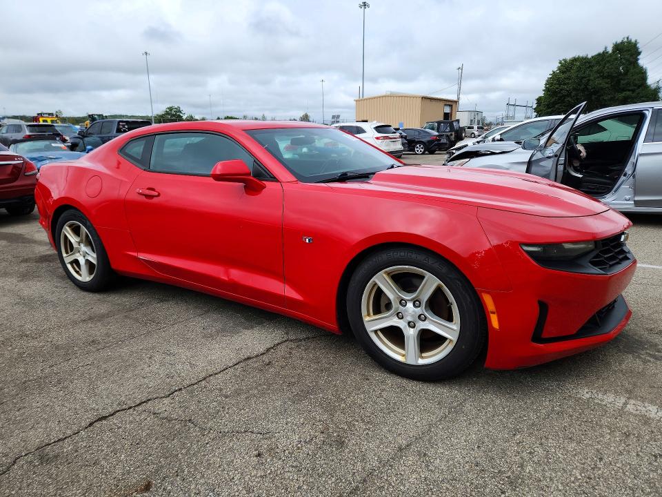 Photo 4 from auction – 2019 CHEVROLET CAMARO with VIN 1G1FB1RS5K0155458
