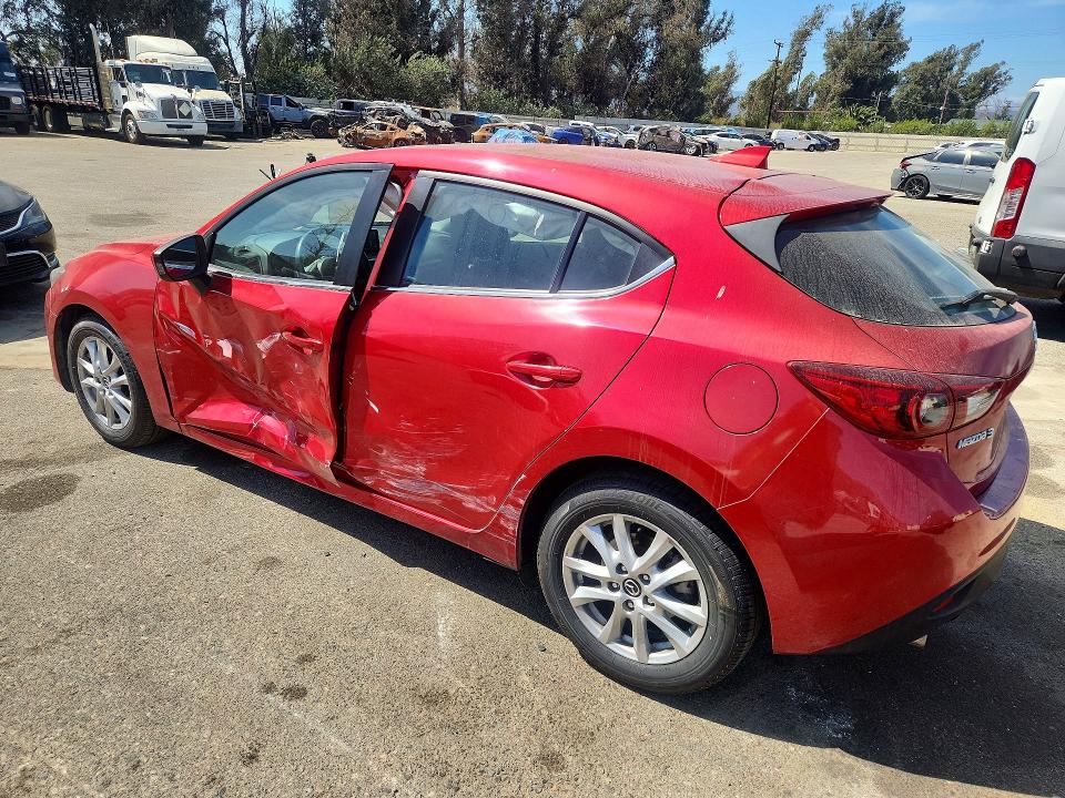 Photo 2 from auction – 2015 MAZDA 3 with VIN JM1BM1L78F1274898
