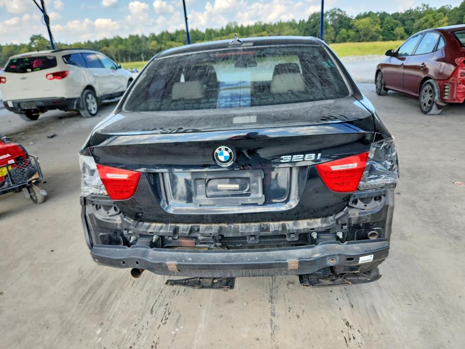 Фото 6 с аукциона – 2011 BMW 328 с VIN WBAPH5G59BNM81942