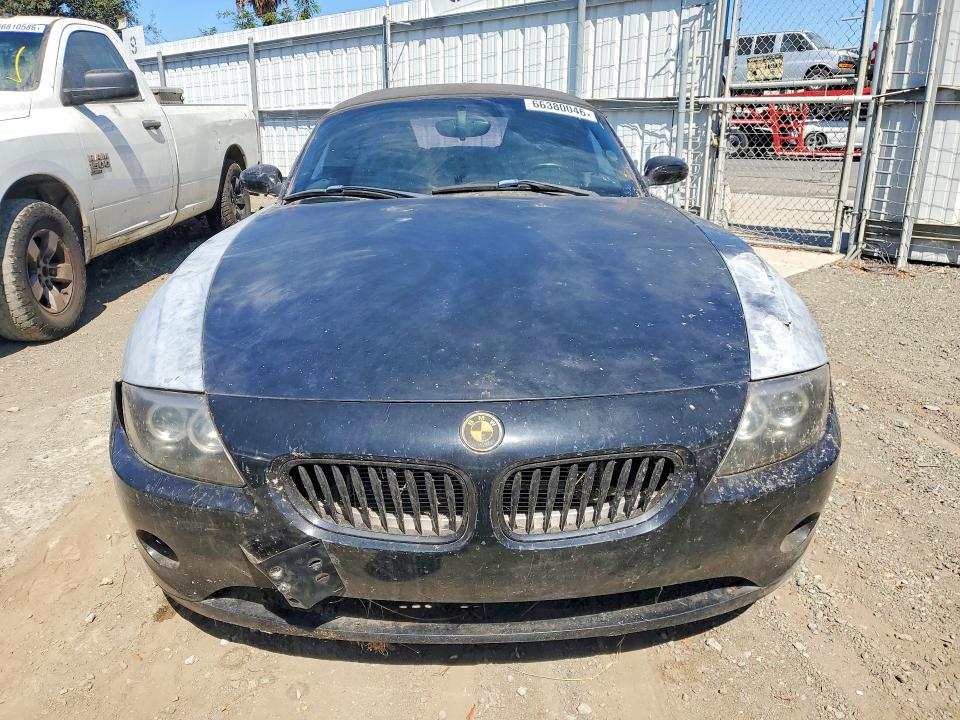 Photo 5 from auction – 2003 BMW Z4 with VIN 4USBT33443LR61634