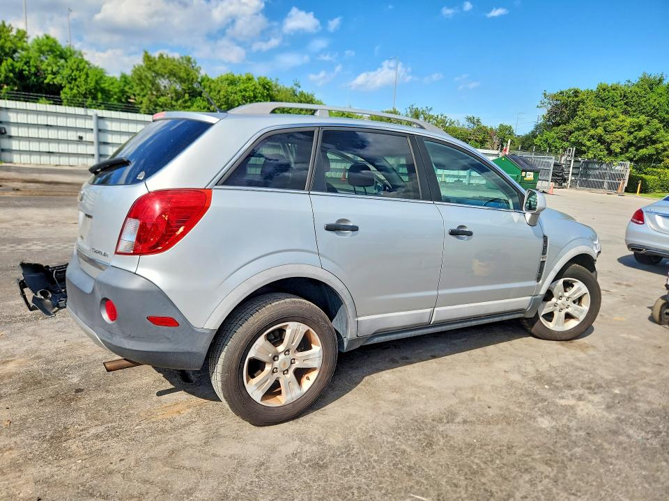 Zdjęcie 3 z aukcji – 2014 CHEVROLET CAPTIVA z VIN 3GNAL2EK5ES671883