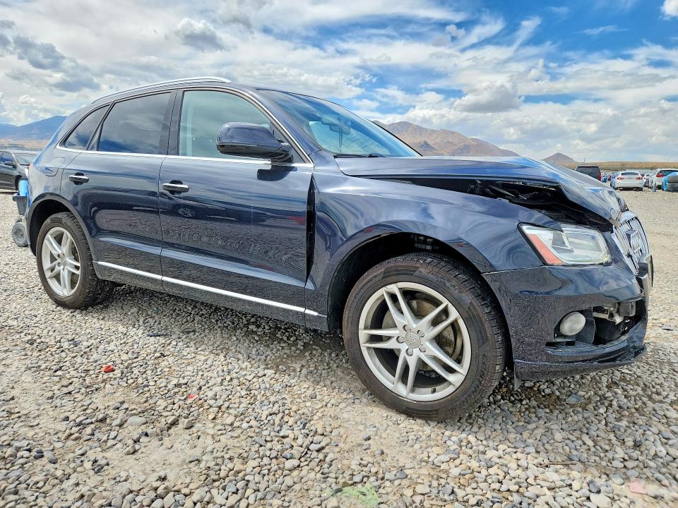 Photo 4 from auction – 2017 AUDI Q5 with VIN WA1C2AFP6HA072032