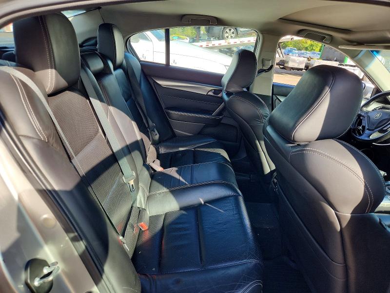 Photo 10 from auction – 2011 ACURA TL with VIN 19UUA9F58BA001336