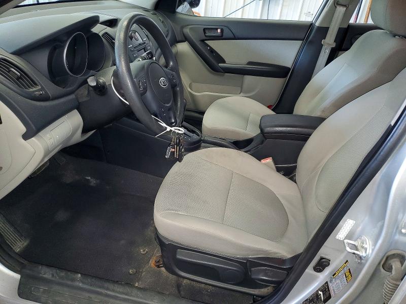 Zdjęcie 7 z aukcji – 2010 KIA FORTE z VIN KNAFU4A24A5274423