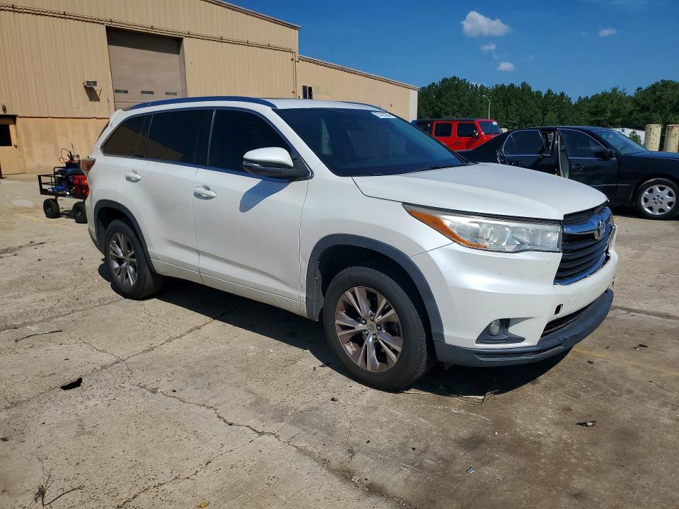 Снимка 4 от търг – 2014 TOYOTA HIGHLANDER с VIN 5TDKKRFH3ES006335