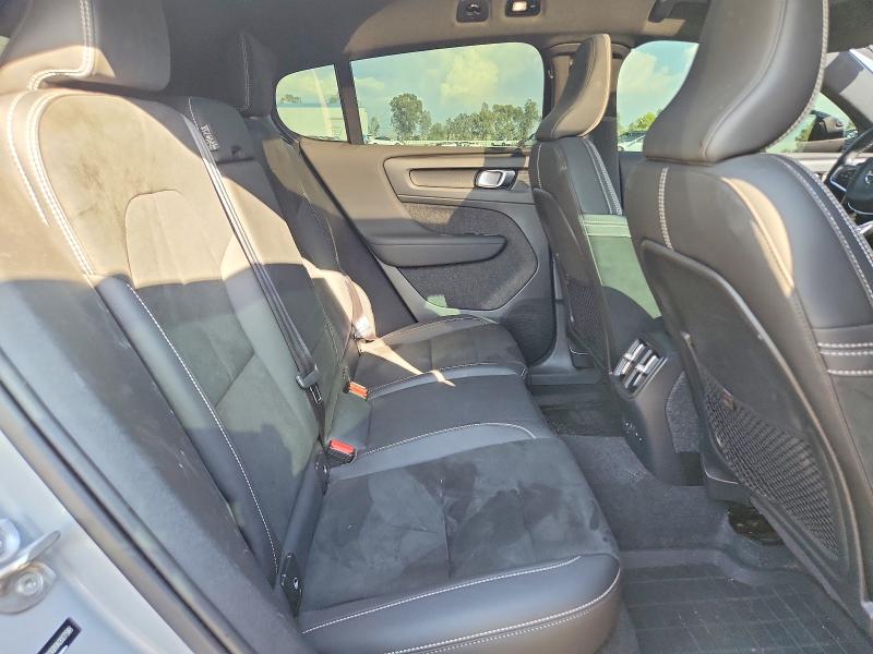 Фото 11 с аукциона – 2022 VOLVO C40 с VIN YV4ED3GB0N2007588