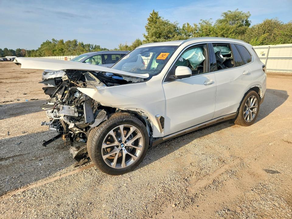 Zdjęcie 1 z aukcji – 2026 BMW X5 z VIN 5UX23EU06T9135540