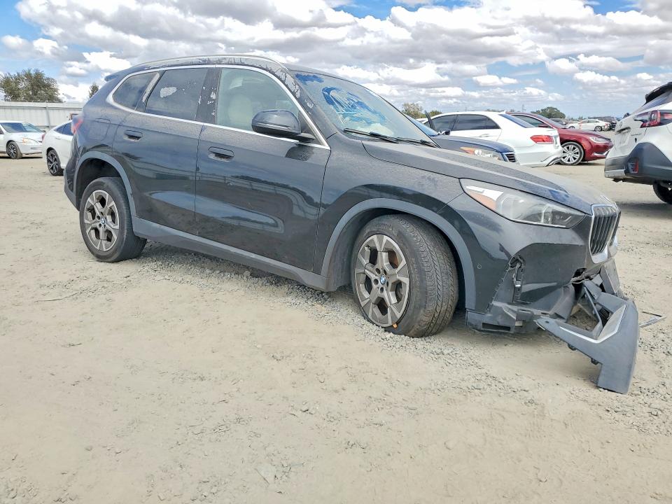 Zdjęcie 4 z aukcji – 2023 BMW X1 z VIN WBX73EF04P5W82181