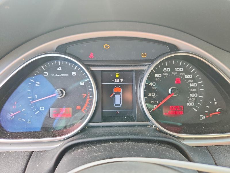 Photo 9 from auction – 2010 AUDI Q7 with VIN WA1LYAFE4AD005639