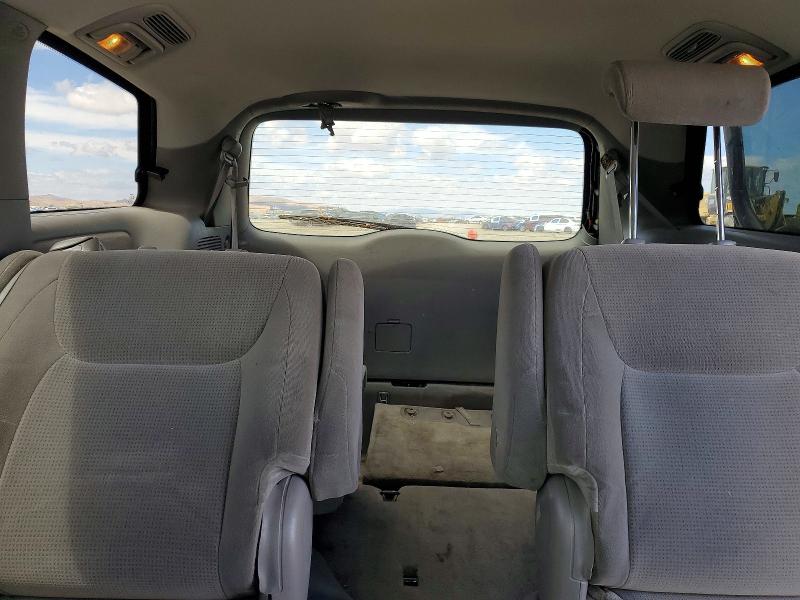 Photo 10 from auction – 2005 TOYOTA SIENNA with VIN 5TDZA23CX5S270573