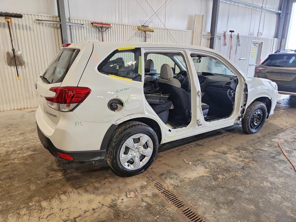 Zdjęcie 3 z aukcji – 2023 SUBARU FORESTER z VIN JF2SKAAC2PH404545