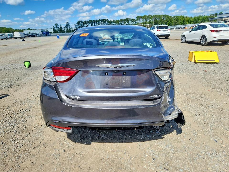 Photo 6 from auction – 2015 CHRYSLER 200 with VIN 1C3CCCAB5FN697025