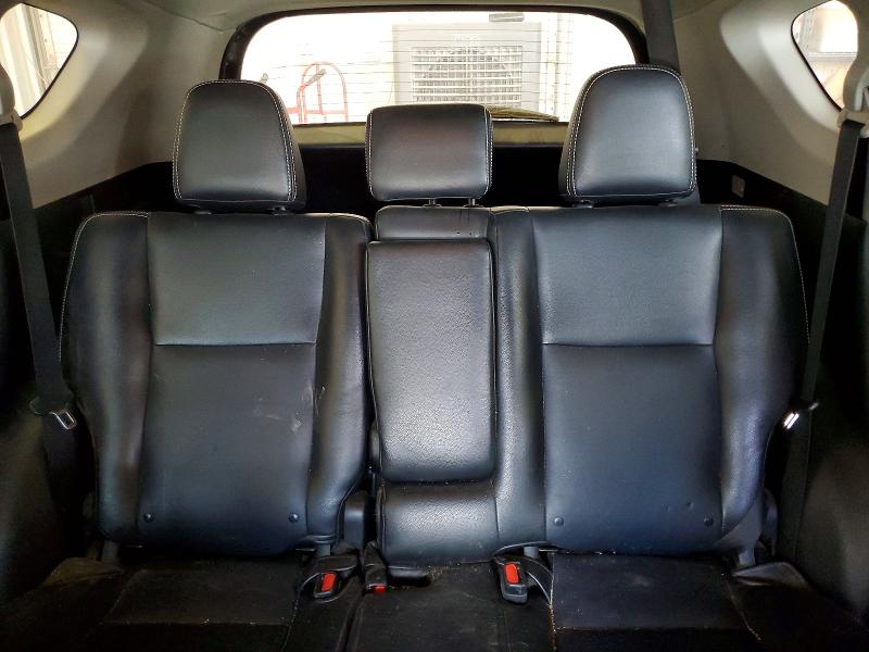 Photo 10 from auction – 2018 TOYOTA RAV4 with VIN 2T3RFREVXJW795750