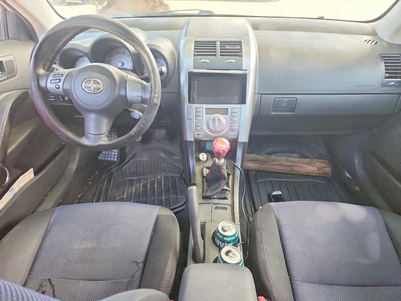 Foto 8 de la subasta – 2006 SCION TC con VIN JTKDE177X60069792