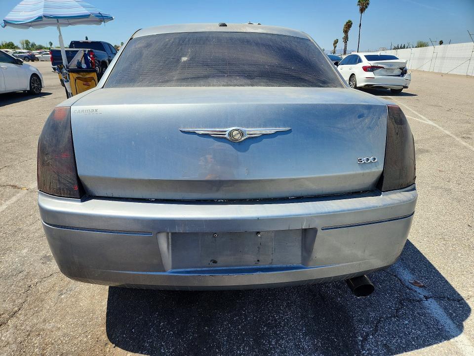 Photo 6 from auction – 2006 CHRYSLER 300 with VIN 2C3LA43R16H418054