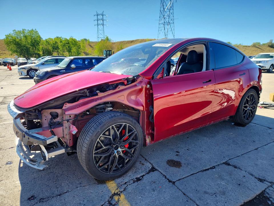 TESLA MODEL Y 2025 con VIN 7SAYGDEF3SF258006 - Foto de la subasta