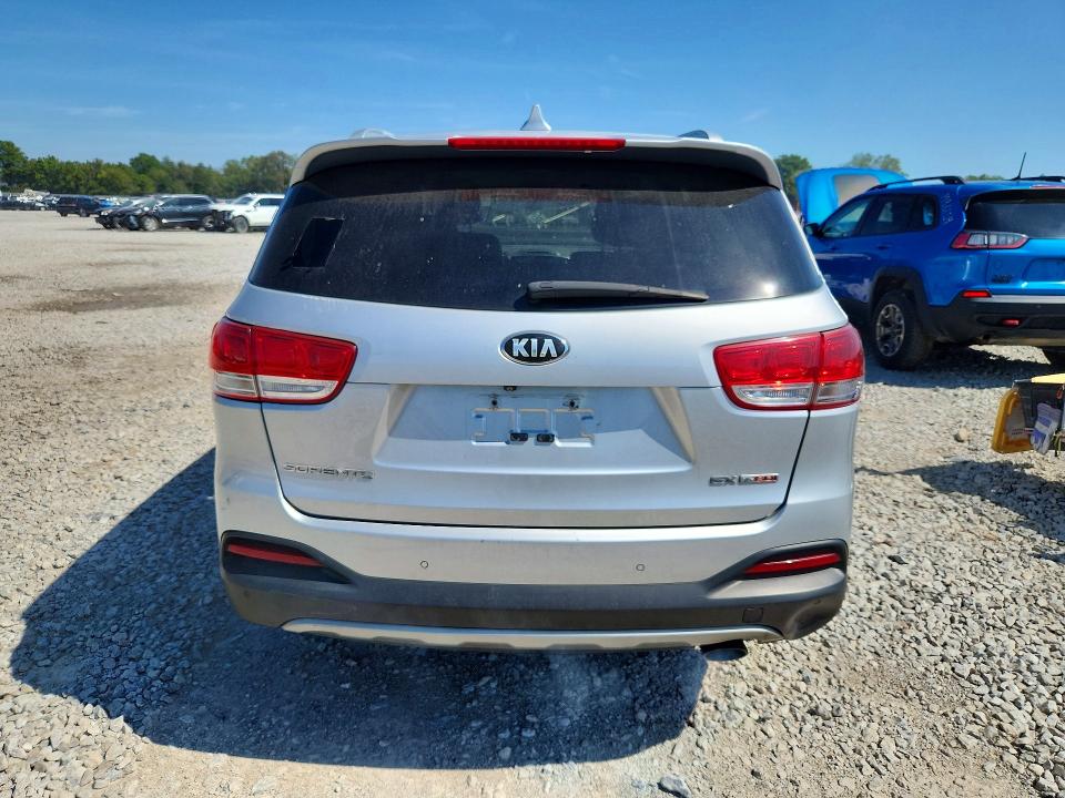 Photo 6 from auction – 2016 KIA SORENTO with VIN 5XYPH4A10GG046860