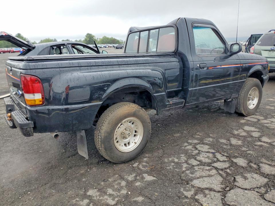 Photo 3 from auction – 1994 FORD RANGER with VIN 1FTCR11X2RPB68067
