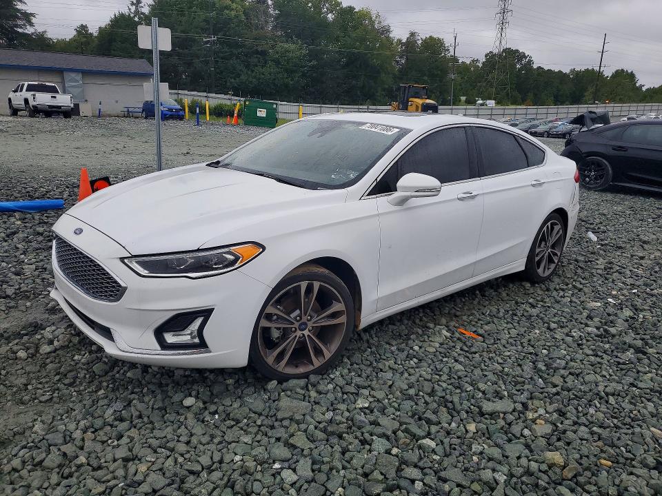 FORD FUSION 2020 with VIN 3FA6P0D94LR137239 - Photo from auction
