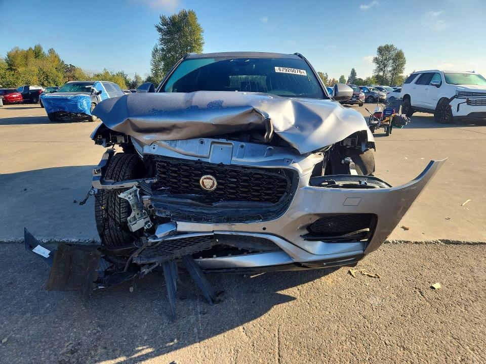 Photo 5 from auction – 2023 JAGUAR F-PACE with VIN SADCJ2EX3PA703676