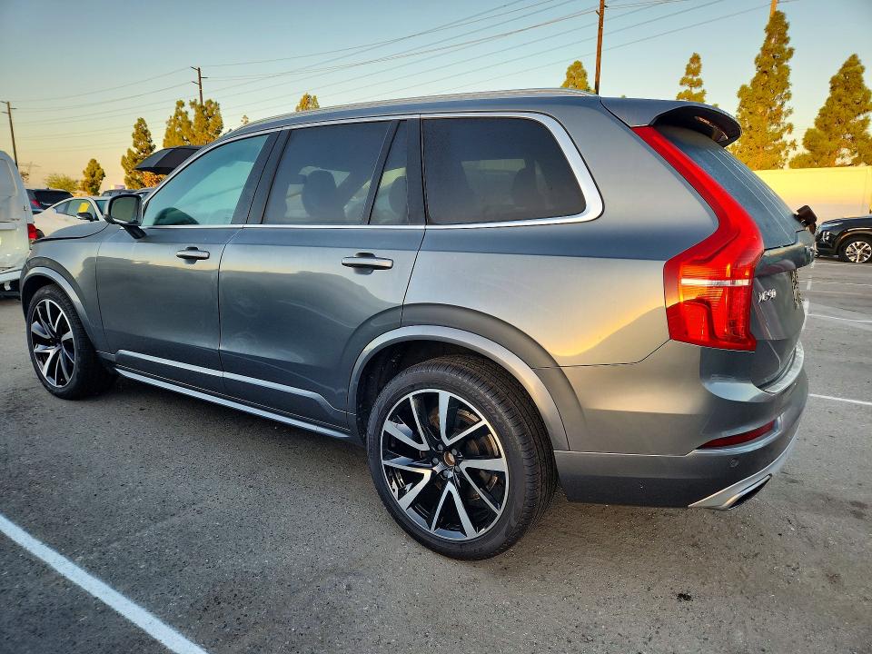 Снимка 2 от търг – 2020 VOLVO XC90 с VIN YV4A22PK2L1608423