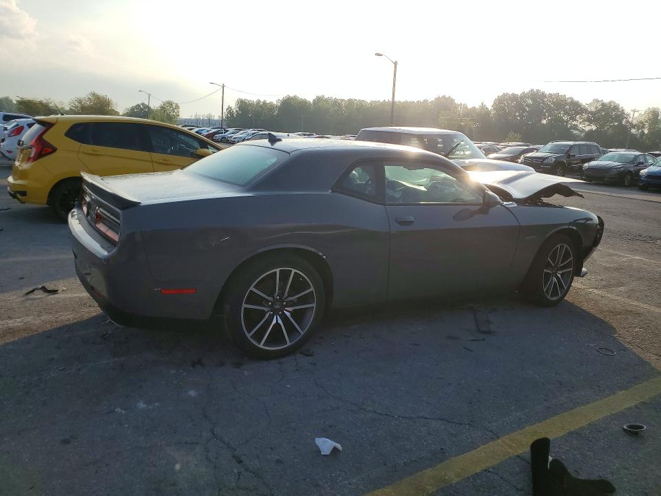 Фото 3 с аукциона – 2023 DODGE CHALLENGER с VIN 2C3CDZBT5PH630149