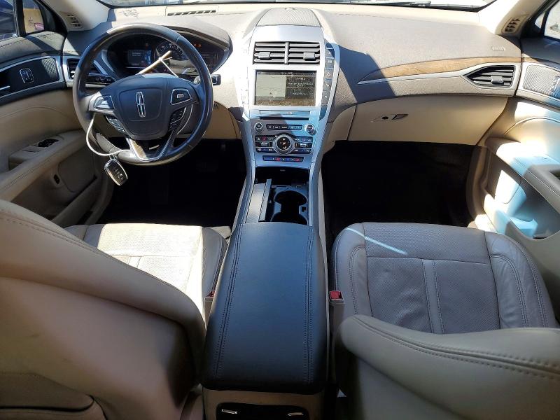 Photo 8 from auction – 2017 LINCOLN MKZ with VIN 3LN6L5MU3HR624927