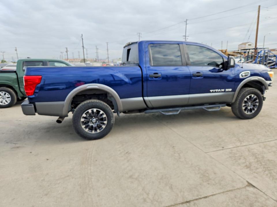 Photo 3 from auction – 2016 NISSAN TITAN XD with VIN 1N6BA1F40GN505973