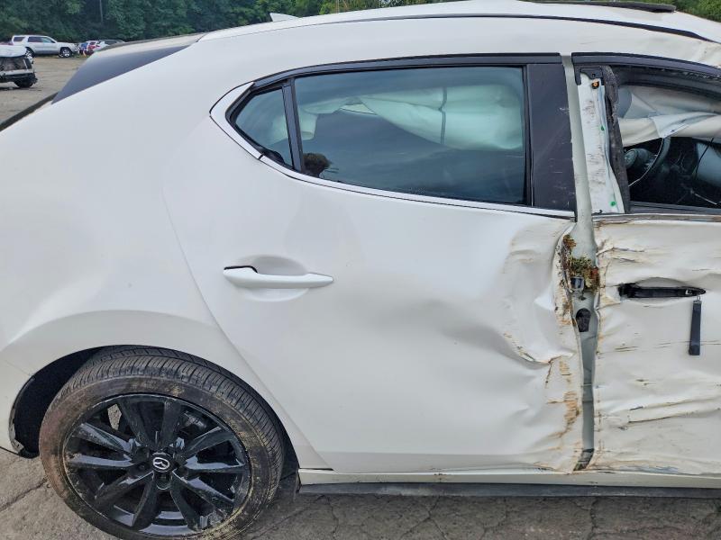 Фото 11 с аукциона – 2023 MAZDA 3 с VIN JM1BPBMM0P1601099