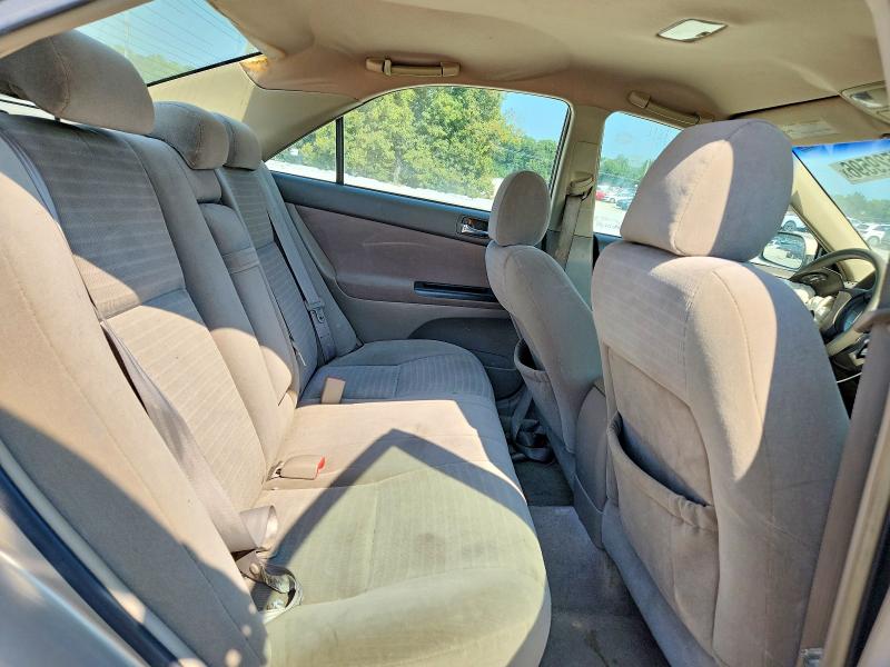 Photo 10 from auction – 2005 TOYOTA CAMRY with VIN 4T1BE32K65U519642