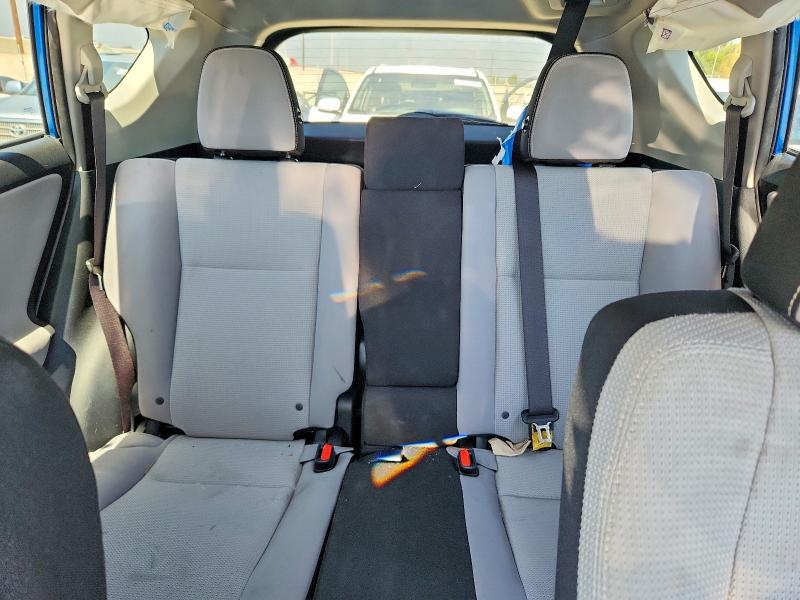 Photo 10 from auction – 2018 TOYOTA RAV4 with VIN JTMWFREV3JJ737710