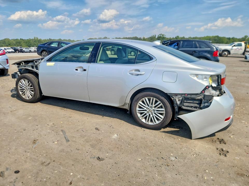 Photo 2 from auction – 2015 LEXUS ES with VIN JTHBK1GG1F2198059