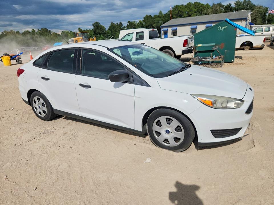 Photo 4 from auction – 2016 FORD FOCUS with VIN 1FADP3E23GL389546