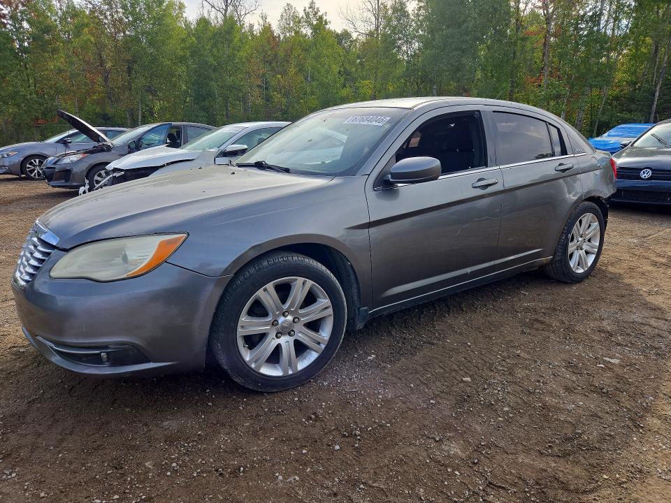 Photo 1 from auction – 2013 CHRYSLER 200 with VIN 1C3CCBBB7DN605905