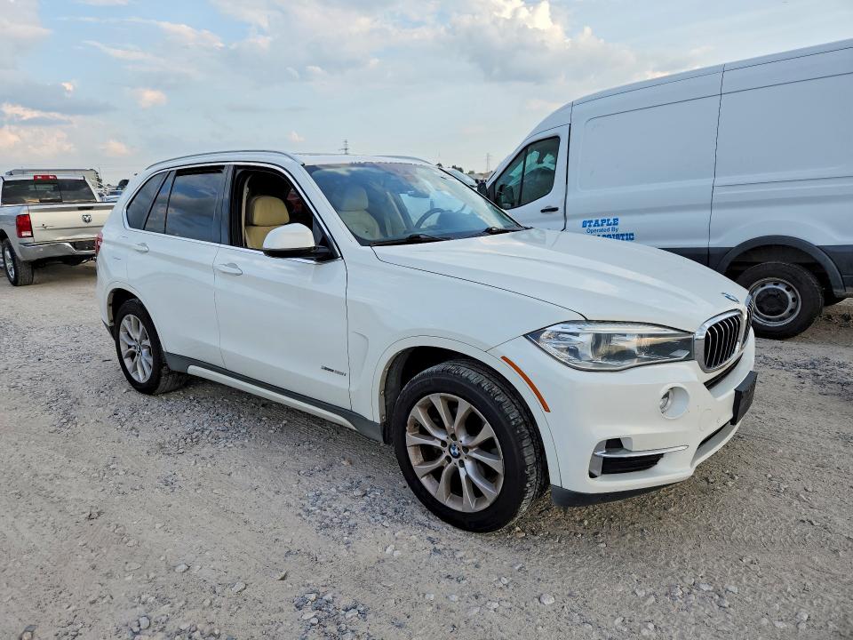 Foto 4 de la subasta – 2014 BMW X5 con VIN 5UXKR0C52E0K44499