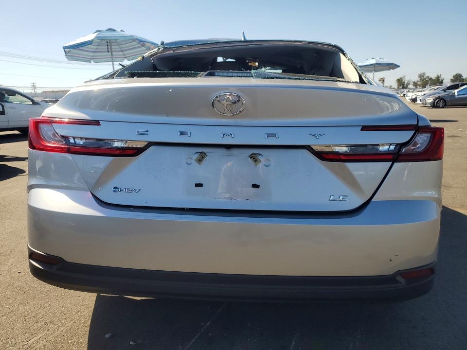 صورة رقم 6 من المزاد - 2025 TOYOTA CAMRY مع VIN 4T1DAACK6SU591542