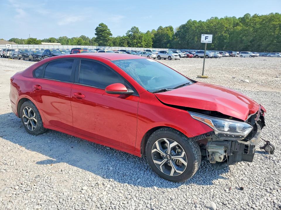 Foto 4 de la subasta – 2021 KIA FORTE con VIN 3KPF24AD8ME349305