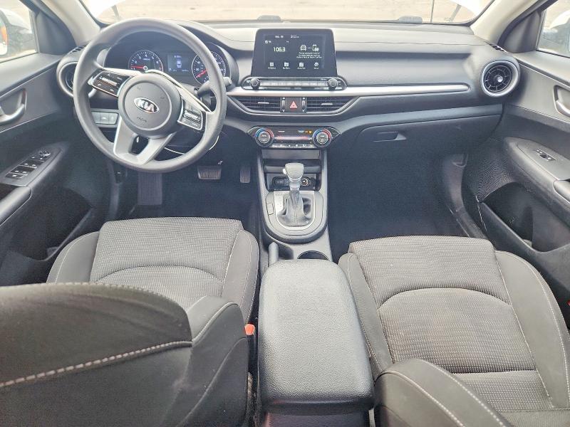 Foto 8 de la subasta – 2019 KIA FORTE con VIN 3KPF24AD0KE046774